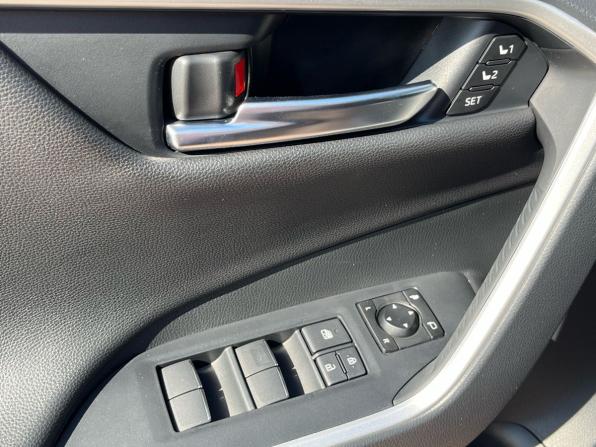 Toyota RAV4 V (XA50) с пробегом 2019 года, цена 3 450 000 рублей, 71081 км, внедорожник, Автокод Объявления