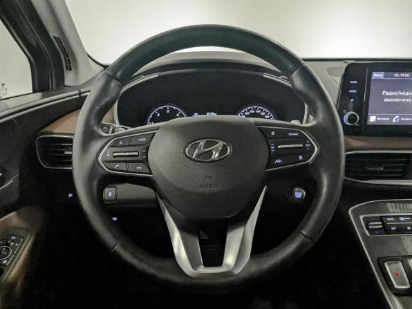 Hyundai Santa Fe IV Рестайлинг с пробегом 2021 года, цена 3 300 000 рублей, 105039 км, внедорожник, Автокод Объявления