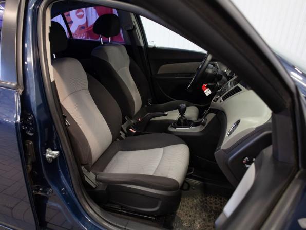 Chevrolet Cruze I с пробегом 2012 года, цена 645 000 рублей, 150987 км, седан, Автокод Объявления