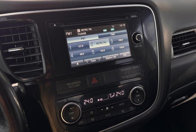 Mitsubishi Outlander II Рестайлинг с пробегом 2013 года, цена 1 020 000 рублей, 383159 км, внедорожник, Автокод Объявления