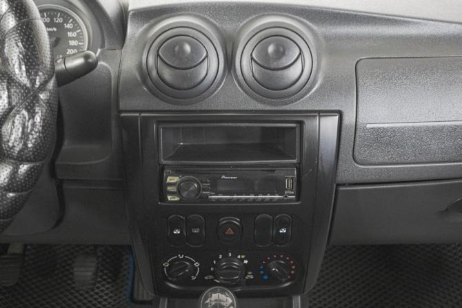 Nissan Almera III (G15) с пробегом 2015 года, цена 589 000 рублей, 320000 км, седан, Автокод Объявления