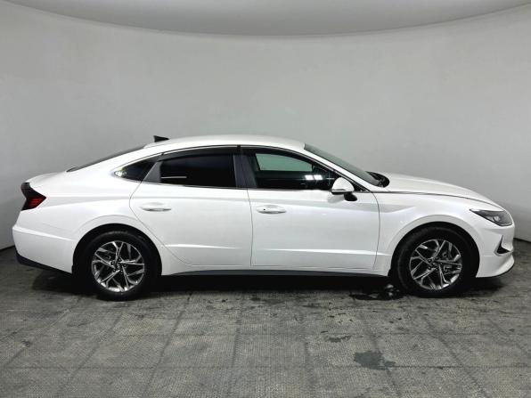 Hyundai Sonata VIII (DN8) с пробегом 2021 года, цена 2 820 000 рублей, 23118 км, седан, Автокод Объявления