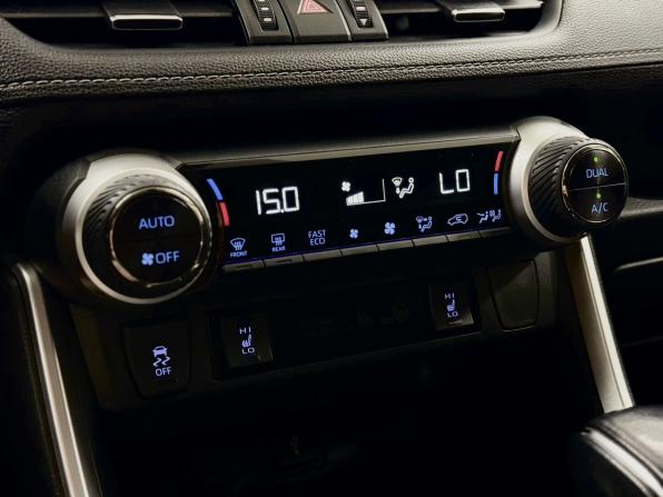 Toyota RAV4 V (XA50) с пробегом 2020 года, цена 3 768 000 рублей, 109150 км, внедорожник, Автокод Объявления