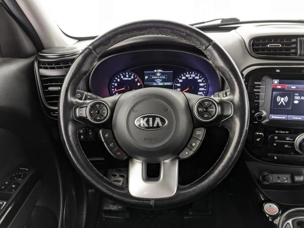 Kia Soul II Рестайлинг с пробегом 2017 года, цена 1 495 000 рублей, 107053 км, хэтчбек, Автокод Объявления