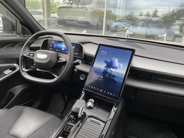 Geely Cityray с пробегом 2024 года, цена 2 500 000 рублей, 19033 км, внедорожник, Автокод Объявления