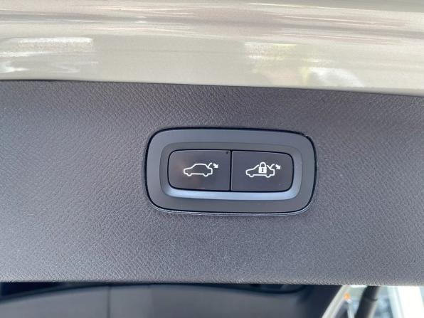 Volvo XC90 II Рестайлинг 1 с пробегом 2021 года, цена 5 295 000 рублей, 66000 км, внедорожник, Автокод Объявления