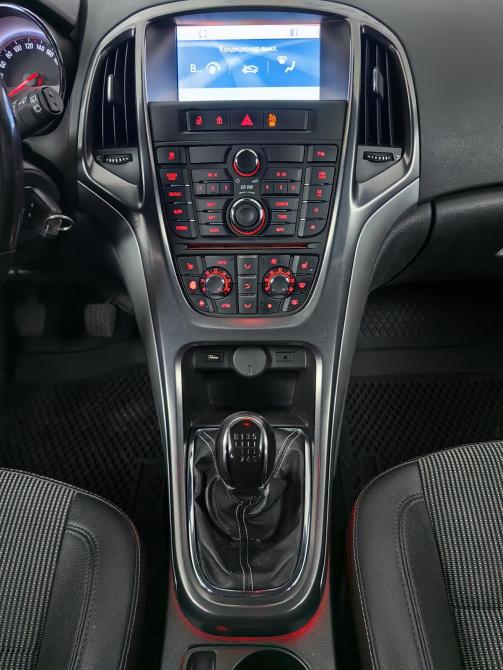 Opel Astra J Москва  - изображение 12