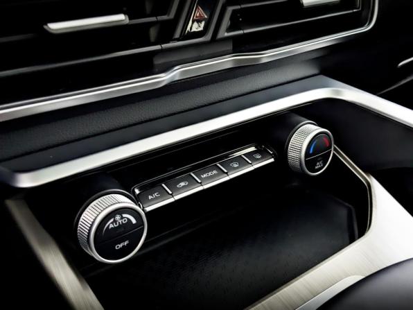 Geely Coolray I с пробегом 2023 года, цена 1 950 000 рублей, 16401 км, внедорожник, Автокод Объявления