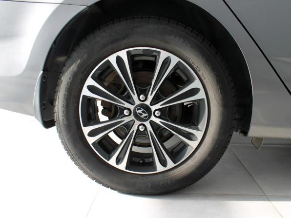 Hyundai Solaris I с пробегом 2013 года, цена 880 000 рублей, 153910 км, седан, Автокод Объявления