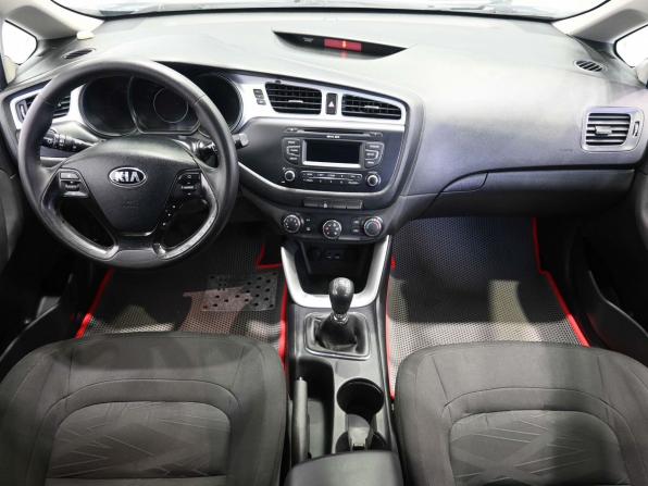 Kia Ceed II с пробегом 2012 года, цена 869 900 рублей, 167432 км, хэтчбек, Автокод Объявления