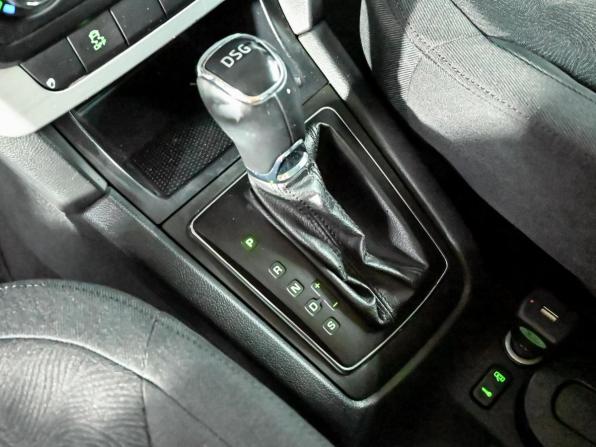 Skoda Yeti I Рестайлинг с пробегом 2014 года, цена 1 050 000 рублей, 167055 км, внедорожник, Автокод Объявления
