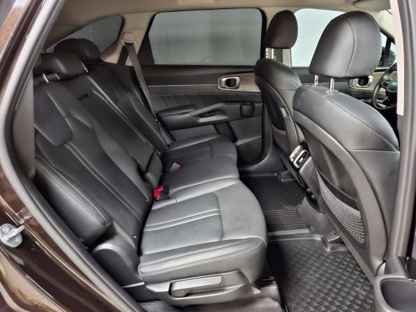 Kia Sorento IV с пробегом 2021 года, цена 3 670 000 рублей, 41800 км, внедорожник, Автокод Объявления