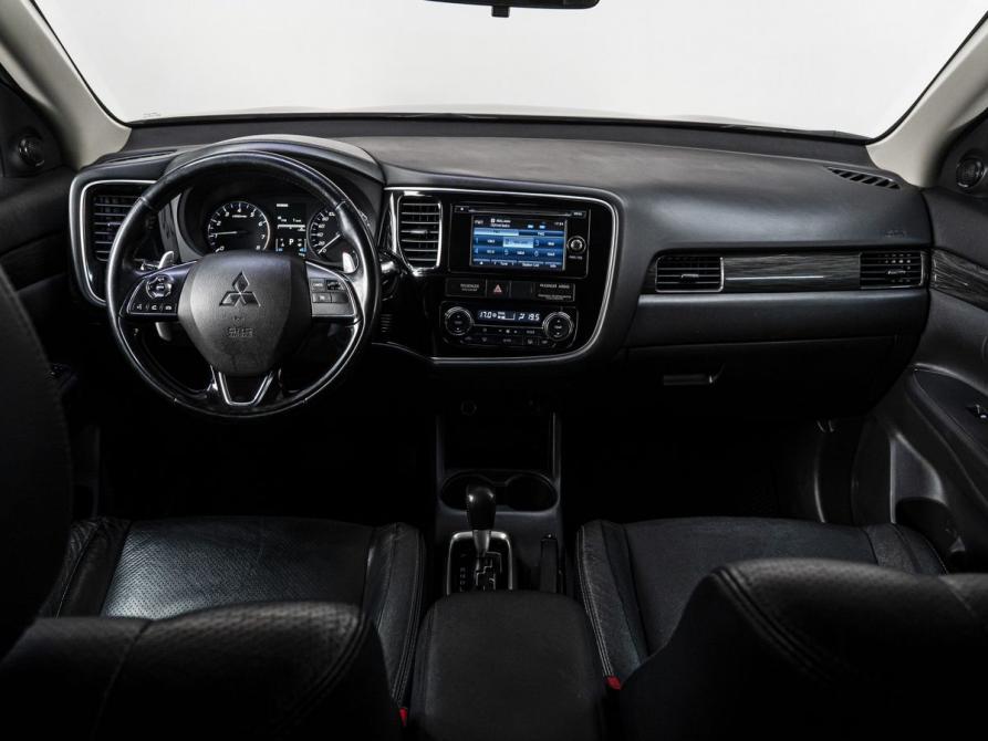 Mitsubishi Outlander III Рестайлинг 2 Тюмень  - изображение 18