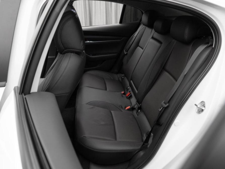 Mazda 3 IV (BP) Москва  - изображение 13