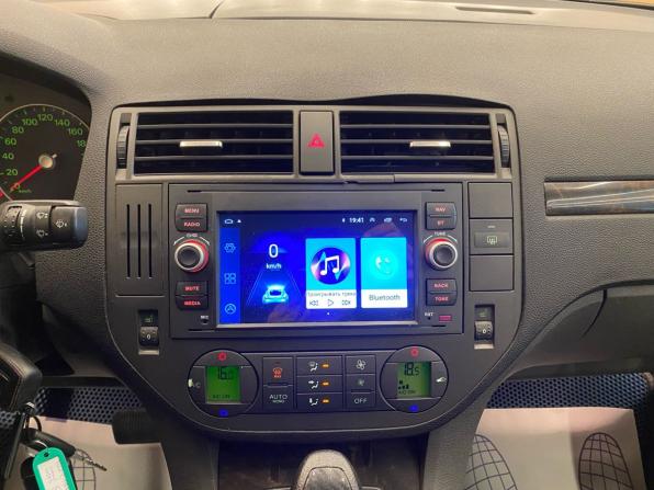 Ford C-MAX I с пробегом 2006 года, цена 428 000 рублей, 209000 км, компактвэн, Автокод Объявления