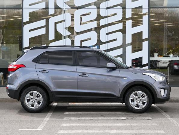 Hyundai Creta I с пробегом 2018 года, цена 1 695 000 рублей, 92405 км, внедорожник, Автокод Объявления
