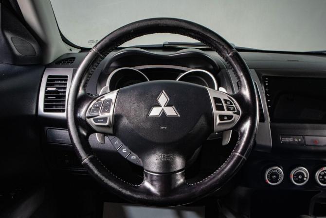 Mitsubishi Outlander II с пробегом 2008 года, цена 1 199 000 рублей, 208421 км, внедорожник, Автокод Объявления