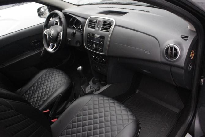 Renault Sandero II Рестайлинг с пробегом 2019 года, цена 1 080 000 рублей, 148700 км, хэтчбек, Автокод Объявления