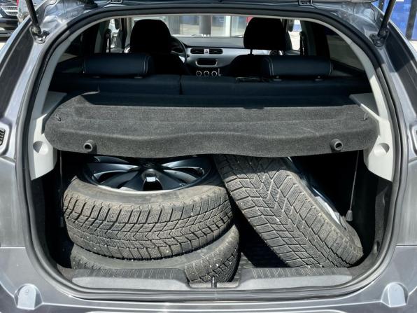 Brilliance H230 с пробегом 2015 года, цена 650 000 рублей, 59000 км, хэтчбек, Автокод Объявления