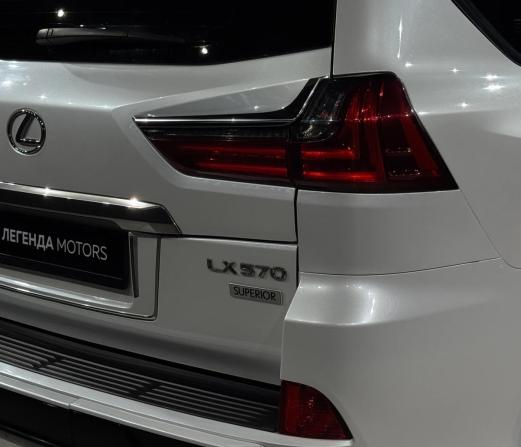 Lexus LX III Рестайлинг 2 с пробегом 2017 года, цена 7 990 000 рублей, 105930 км, внедорожник, Автокод Объявления
