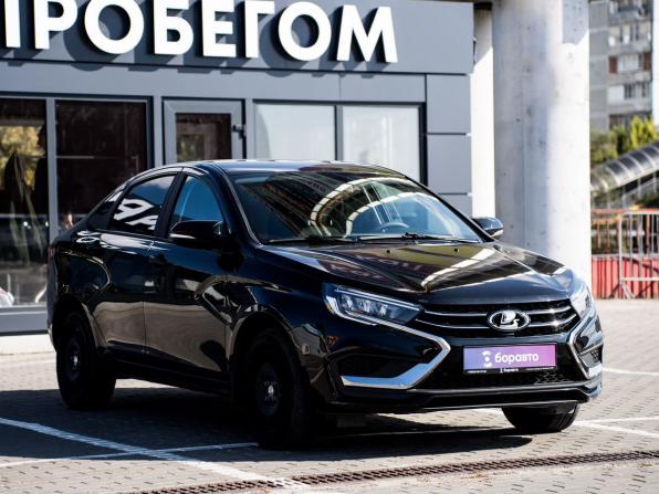 Lada (ВАЗ) Vesta I Рестайлинг (NG) с пробегом 2025 года, цена 1 290 000 рублей, 45000 км, седан, Автокод Объявления