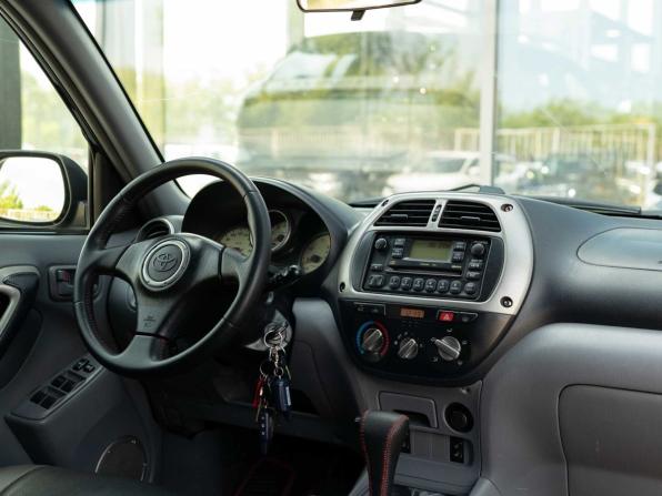 Toyota RAV4 II (XA20) с пробегом 2002 года, цена 750 000 рублей, 435933 км, внедорожник, Автокод Объявления