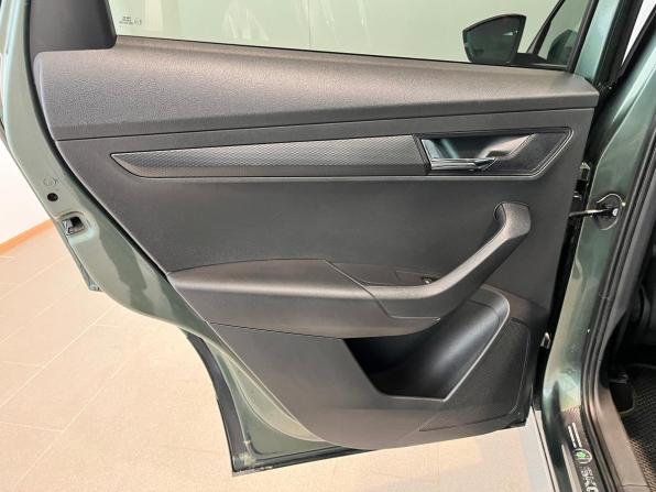Skoda Karoq I с пробегом 2020 года, цена 2 299 000 рублей, 139662 км, внедорожник, Автокод Объявления