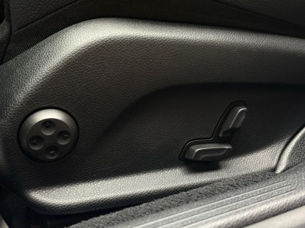 Mercedes-Benz E-Класс V (W213 S213 C238) Рестайлинг с пробегом 2021 года, цена 4 049 000 рублей, 122754 км, седан, Автокод Объявления