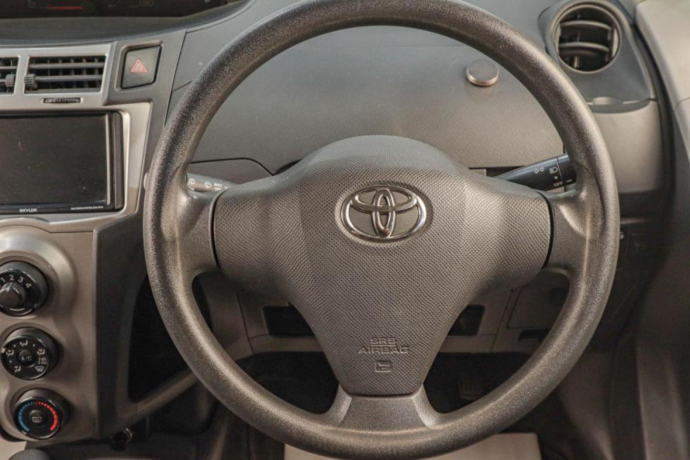 Toyota Vitz II (XP90) Челябинск  - изображение 11