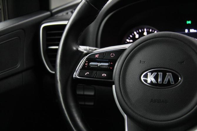 Kia Sportage IV Рестайлинг с пробегом 2021 года, цена 2 596 400 рублей, 113971 км, внедорожник, Автокод Объявления