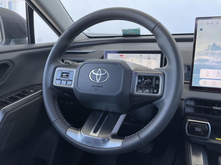 Toyota RAV4 VI (XA60) Екатеринбург  - изображение 19