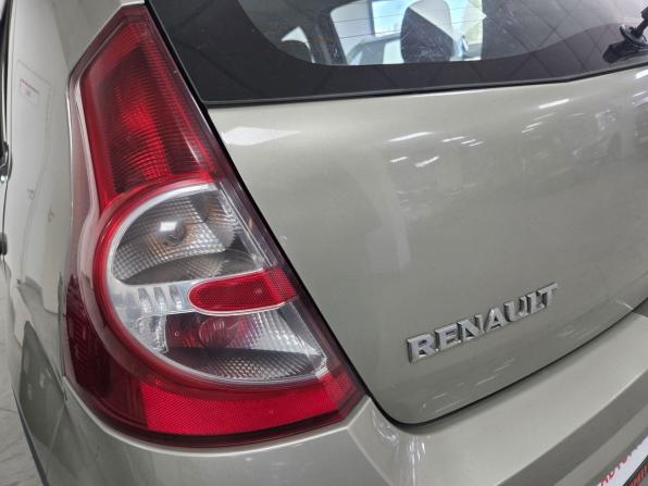 Renault Sandero I с пробегом 2012 года, цена 399 000 рублей, 168072 км, хэтчбек, Автокод Объявления