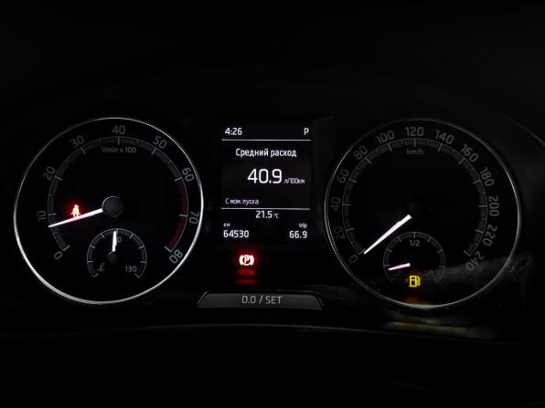 Skoda Rapid I Рестайлинг с пробегом 2018 года, цена 1 450 000 рублей, 65000 км, лифтбек, Автокод Объявления