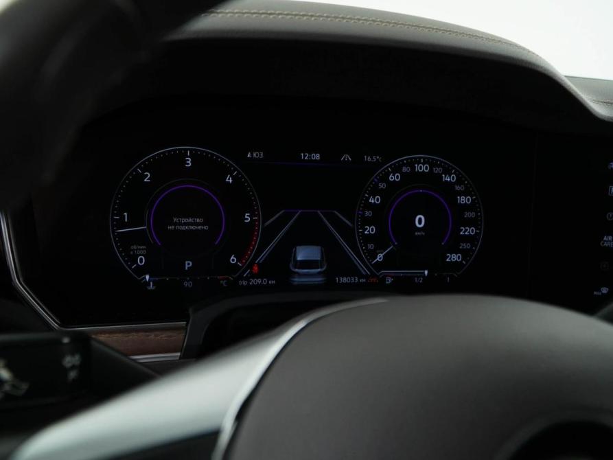 Volkswagen Touareg III Москва  - изображение 25