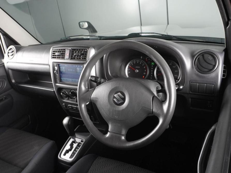 Suzuki Jimny III Рестайлинг 2 Ростов-на-Дону  - изображение 6