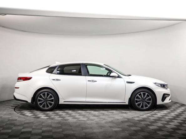 Kia Optima IV Рестайлинг с пробегом 2018 года, цена 1 666 000 рублей, 199697 км, седан, Автокод Объявления