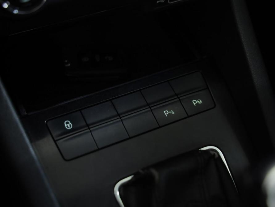 Skoda Octavia III (A7) Рестайлинг Санкт-Петербург  - изображение 17