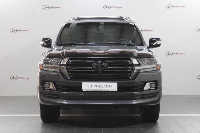 Toyota Land Cruiser 200 Series Рестайлинг 2 с пробегом 2018 года, цена 9 500 000 рублей, 54479 км, внедорожник, Автокод Объявления