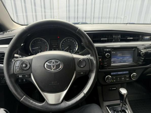 Toyota Corolla XI (E160 E170 E180) с пробегом 2013 года, цена 1 159 000 рублей, 280368 км, седан, Автокод Объявления