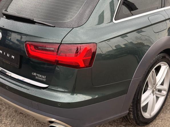 Audi A6 allroad III (C7) Рестайлинг с пробегом 2016 года, цена 3 470 000 рублей, 104000 км, универсал, Автокод Объявления