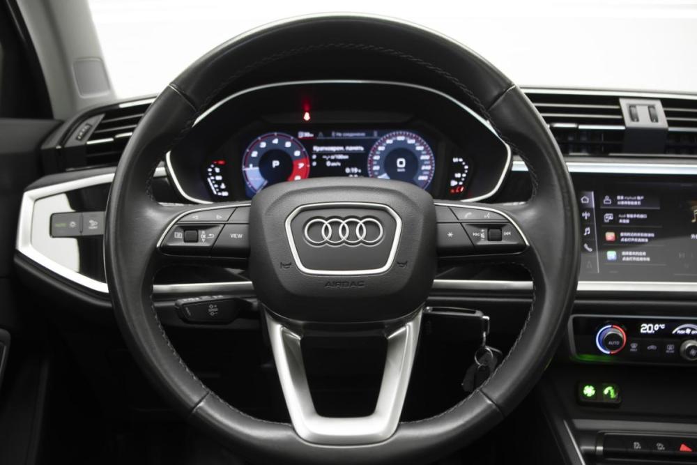 Audi Q3 II (F3) Москва  - изображение 10