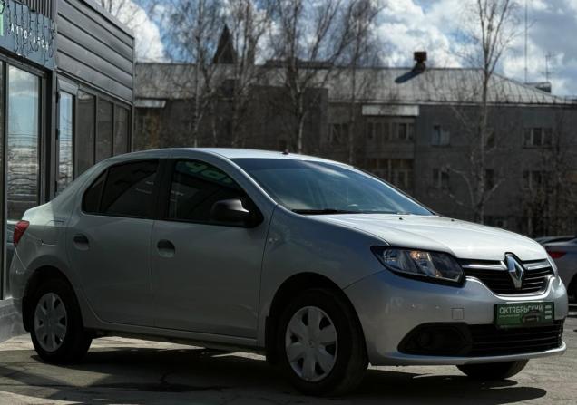 Renault Logan II с пробегом 2018 года, цена 1 049 000 рублей, 84173 км, седан, Автокод Объявления