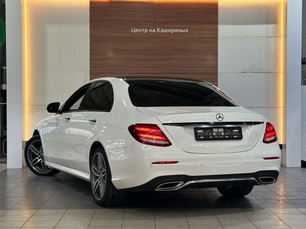 Mercedes-Benz E-Класс V (W213 S213 C238) с пробегом 2018 года, цена 2 949 990 рублей, 198025 км, седан, Автокод Объявления