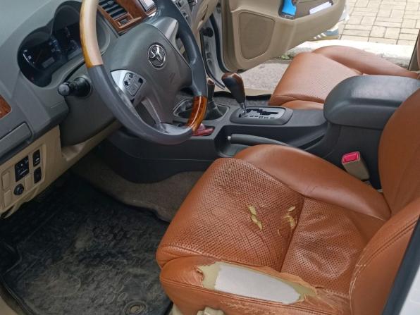 Toyota Fortuner I Рестайлинг 2 с пробегом 2012 года, цена 1 400 000 рублей, 257605 км, внедорожник, Автокод Объявления