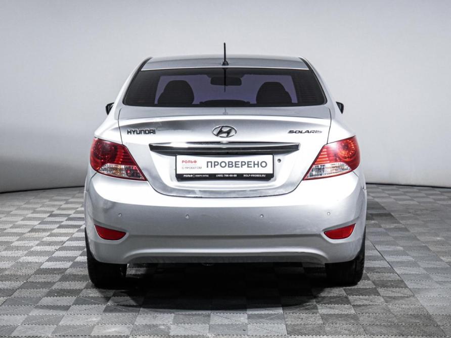Hyundai Solaris I Москва  - изображение 6