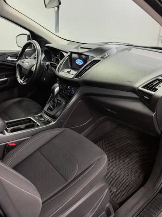 Ford Kuga II Рестайлинг с пробегом 2019 года, цена 1 570 000 рублей, 135000 км, внедорожник, Автокод Объявления