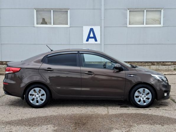 Kia Rio III Рестайлинг с пробегом 2016 года, цена 1 029 000 рублей, 125974 км, седан, Автокод Объявления