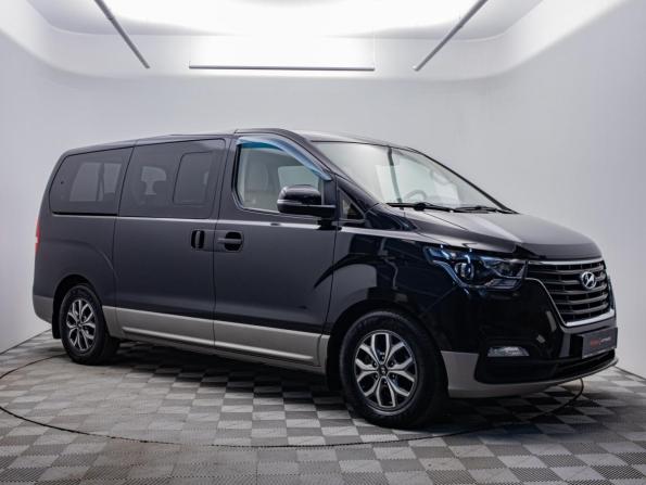 Hyundai H-1 II Рестайлинг 2 с пробегом 2018 года, цена 3 258 000 рублей, 87500 км, минивэн, Автокод Объявления
