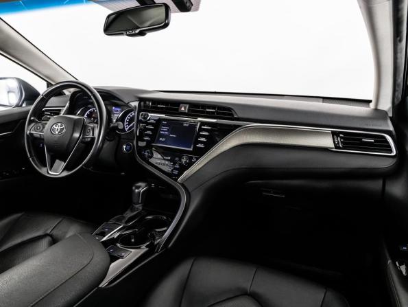 Toyota Camry VIII (XV70) с пробегом 2019 года, цена 2 299 000 рублей, 102000 км, седан, Автокод Объявления