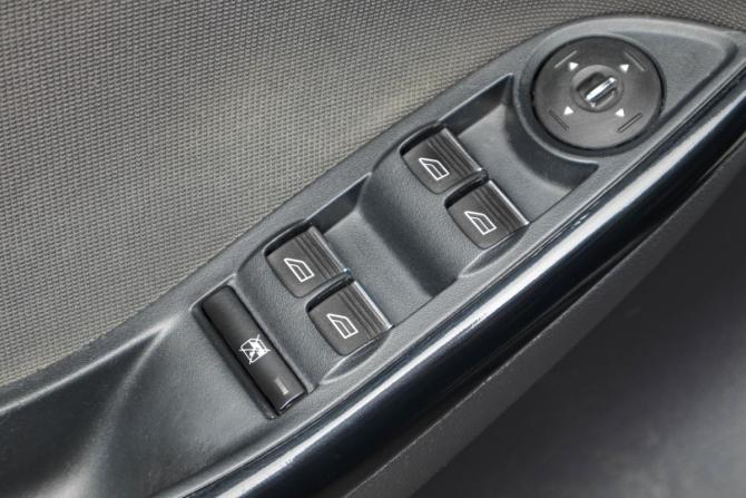 Ford Focus III с пробегом 2012 года, цена 849 000 рублей, 182000 км, хэтчбек, Автокод Объявления